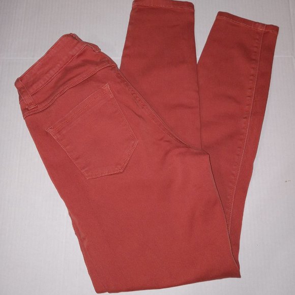 G By Giuliana Rust orange colored Jeans Size Small - Picture 4 of 6